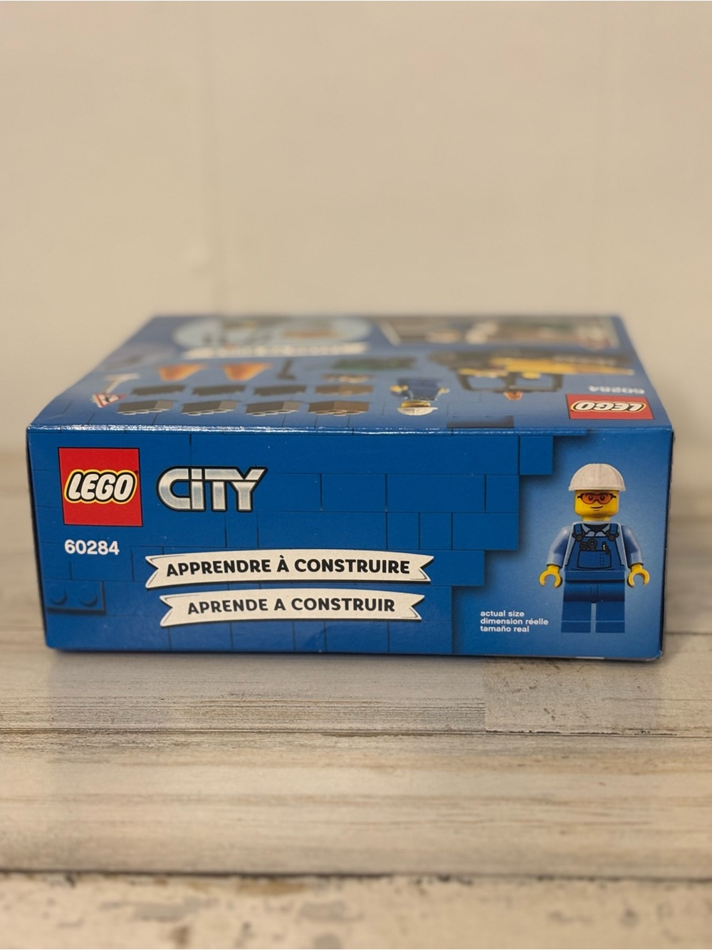 (2) Lego City Fire Helicopter (60318) & Roadwork Truck (60284) NEW in Sealed Box - Picture 9 of 13